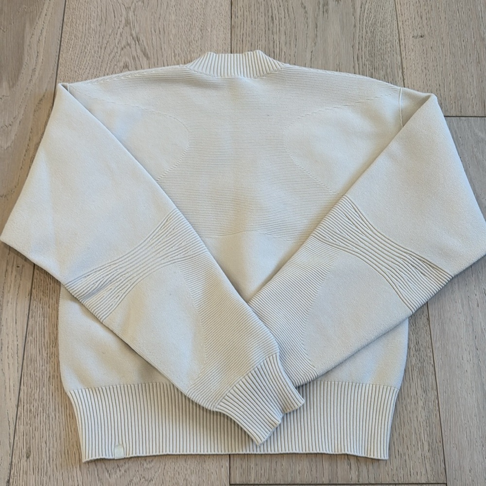 Lululemon Multi-Texture Crewneck Sweater in XS - Picture 3 of 10